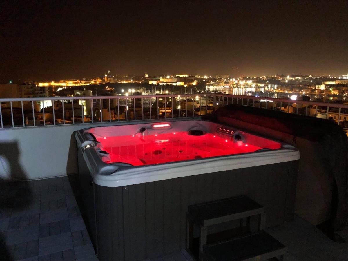 Wonderful Apartments With Shared Jacuzzi And Panorama Rooftop Gzira Eksteriør bilde
