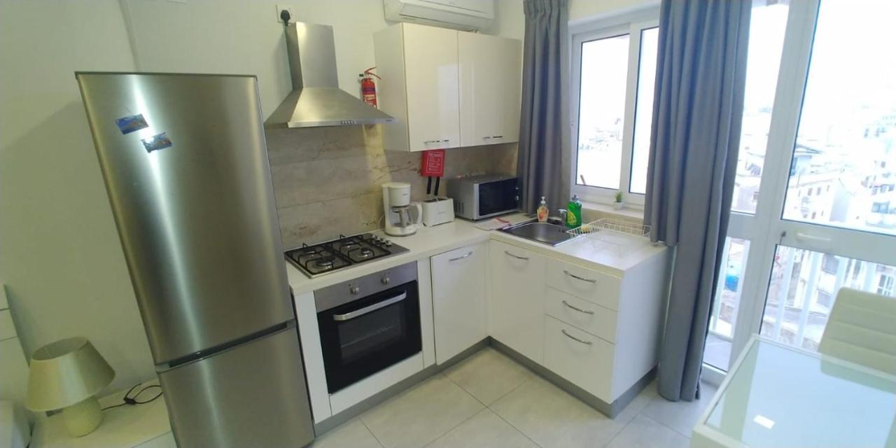 Wonderful Apartments With Shared Jacuzzi And Panorama Rooftop Gzira Eksteriør bilde