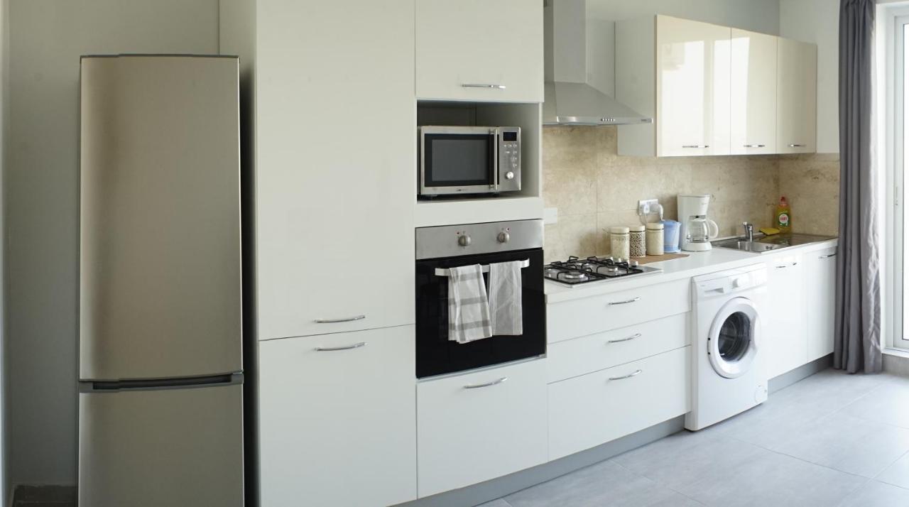 Wonderful Apartments With Shared Jacuzzi And Panorama Rooftop Gzira Eksteriør bilde