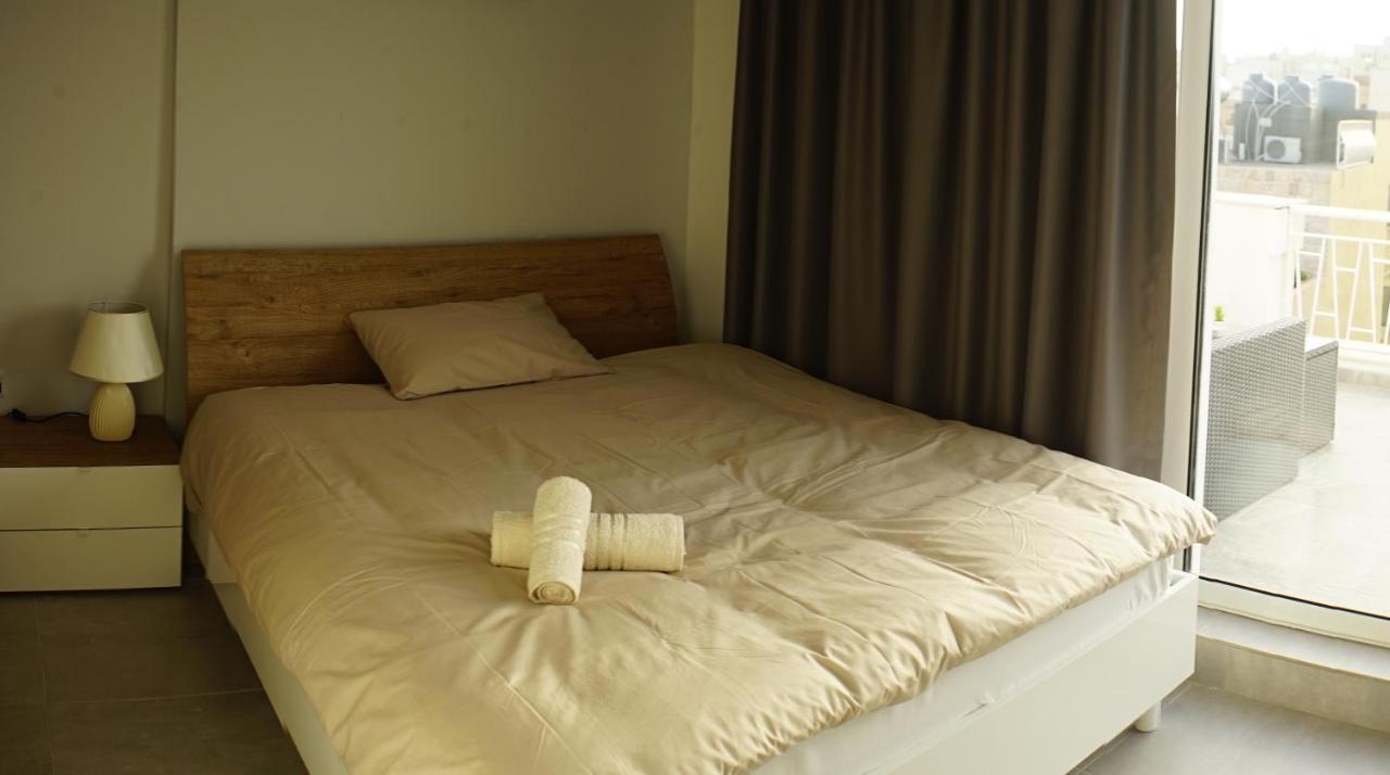 Wonderful Apartments With Shared Jacuzzi And Panorama Rooftop Gzira Eksteriør bilde